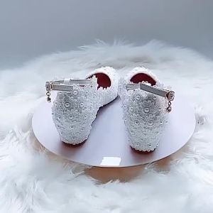 Elegant White Lace Wedding Shoes – 3cm Square Heel Round Toe Single Shoe Bridesmaid Pumps for Spring/Autumn with Wristband