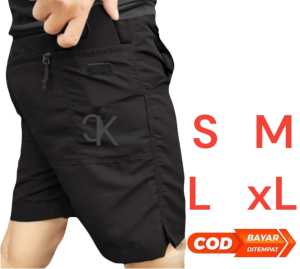 Celana Pendek Pria Hiking  Waterproof Outdor