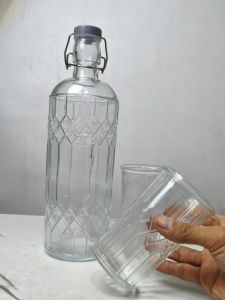 1.2 L Glass Bottle with Swing Lid and Embossed Design