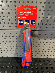 Dao rọc giấy tự động khóa lưỡi chiều rộng lưỡi dao 18mm Workpro - WP212011