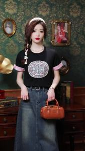 Ammin Áo thun ngắn tay thêu thời trang quốc gia Trung Quốc Mới Mùa Hè Áo khoác thêu giải trí cổ tròn chui đầu dễ phối 2024 dáng rộng áo ôm