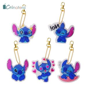 5pcs DIY Diamond Painting Keychain Cartoon Rhinestone Beads Art Craft Kit Mosiac Keyring Hanging Keychains Pendant Handmade Craft Gifts Home Decor (Pikachu/Stitch/Doraemon/Winnie)