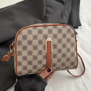 1814 ( READY STOCK ) PU SLING BAG EU FASHION HOUSE
