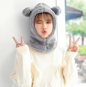 Mũ len trùm đầu liền khăn cổ thiết kế tai gấu len lông cừu ấm áp cho bé lớn và mẹ mùa đông