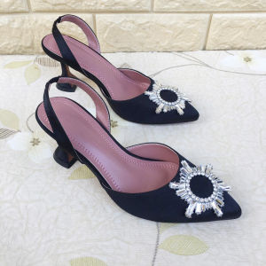 Sepatu Amina Satin Crystal