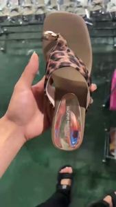 [Free Shipping] Womens mid-heel sandals for outdoor wear summer 2026 new high-heeled flip-flops that dont tire the feet