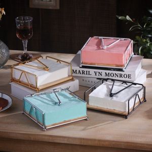 LIANG โลหะ ที่ใส่ผ้าเช็ดปากแบบแบน รูปสี่เหลี่ยม ฐานไม้ ที่วางผ้าเช็ดปาก แข็งแรง สไตล์โมเดิร์น ชั้นวางผ้าเช็ดปาก สำหรับโต๊ะอาหาร