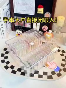 手串收纳盒桌面透明首饰手链防氧化饰品文玩水晶防尘项链整理盒Hand bracelet storage - transparent tabletop for jewelry bracelet protection against oxidation decorative items crystal dust-proof necklace organizing。。。