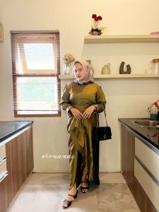 BISA COD Abelia Dress Bahan Silk Premium / Gamis Wanita Terbaru 2023 Lebaran / Gamis Kondangan / Dress Muslim / Dress Pesta Kekinian