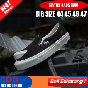 SEPATU PRIA SLIP ON UKURAN BESAR BIG SIZE 44 45 46 47 HITAM PUTIH JUMBO