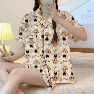 TX HOME  ชุดนอนลายการ์ตูนเเฟชั่นใหม่ ชุดนอนผู้หญิงน่ารักๆ สินค้าขายดี  แขนสั้น เสื้อคอปก เนื้อผ้านิ่ม   พร้อมส่ง อก 24- 42 นิ้ว