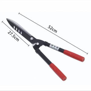 กรรไกรตัดหญ้า ทำจากวัสดุเหล็กคุณภาพสูง แข็งแรง และทนทาน -ใช้ใบมีดกรรไกรที่ยาวและคมเพื่อตัดหญ้าได้ง่ายและรวดเร็ว