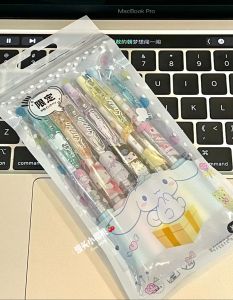 6 pcs set 0.5mm Cute Sanrio Japan Cartoon Retractable Black Ink Press Pen Assorted Ballpoint Gel Pen Set Student Kids School Office Stationery 可爱中性笔