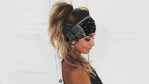 Băng đô cài tóc kiểu boho rộng của YARIEW – Băng đô co giãn có nút thắt dùng cho phụ nữ tập yoga tập thể dục và làm phụ kiện tóc (gói 6 chiếc).    Bộ 6 băng đô co giãn không trơn trượt dành cho nữ dùng khi tập yoga hoặc các bài tập thể dục phụ ki