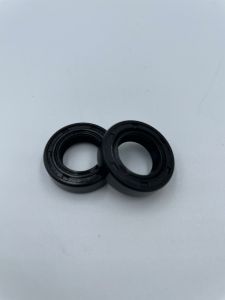 ซีลกันน้ํามัน 411 ขนาด 15-25-7 ซีลข้อเหวี่ยงเครื่องตัดหญ้า ซีลน้ํามัน/ซีลเพลา ข้อเหวี่ยงเครื่องตัดหญ้า รุ่น 411