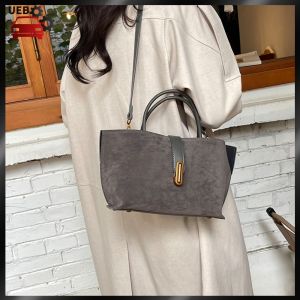 High-Quality PU Leather Shoulder Bag for Women Large Crossbody Handbag with Retro Style