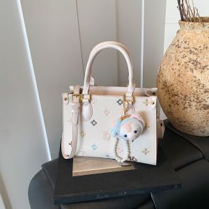 Fall/Winter New Embroidered Handbag | Luxury Niche Crossbody | Premium Commuter Shoulder Bag