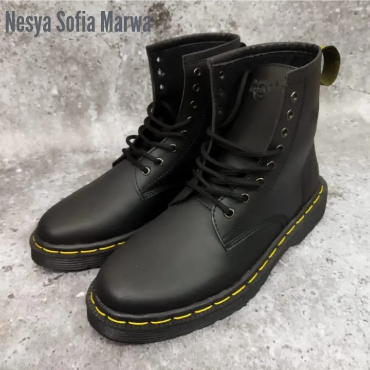 Sepatu Docmart Hole Pria Wanita (Unisex) Sepatu High