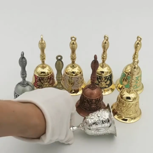 Loud Vintage Metal Call Hand Bells Delicate Designs Multipurpose Handbells for School Churchl Hotel Christmas Wedding