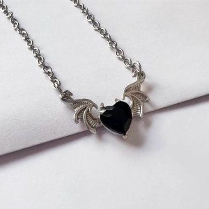 Pendant Chokers Heart Devil Wing Pendant Necklaces Gothic Love Necklaces Pendant Chokers Alloy Material Party