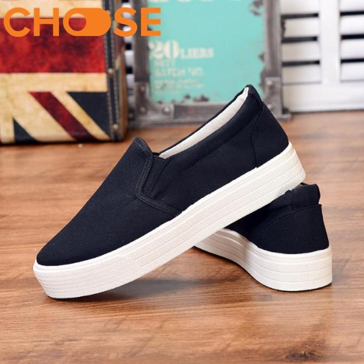 Gi%C3%A0y%20Slip-on%20N%E1%BB%AF%20%C4%90%E1%BB%99n%20%C4%90%E1%BA%BF/Gi%C3%A0y%20L%C6%B0%E1%BB%9Di%20M%C3%A0u%20Tr%E1%BA%AFng%20%C4%90en%20Phong%20C%C3%A1ch%20H%C3%A0n%20Qu%E1%BB%91c%201701%20-%20Image%203