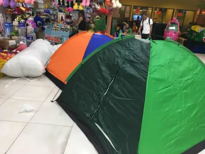 Outdoor tent double build tourist camping tent Beach casual single-storey tent waterproof 2/4/8 person (Multicolor)