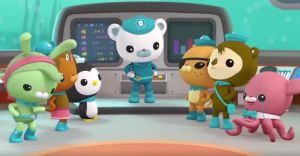 Fastshipment 31Pcs/pack The Octonauts Balloons Set Free Gift 8 pcs Octonauts Action Figure for Birthday Cake topper Banner Free Cake Topper Carton Party Supplies Toys Birthday Kids Gift