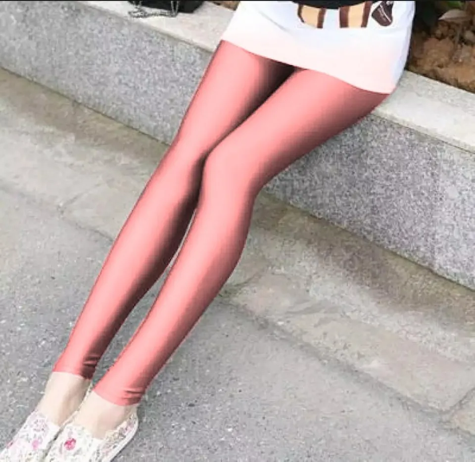 Dachada jinsiy aloqa porno rasmlar Porno fotosuratlar porloq taytlar