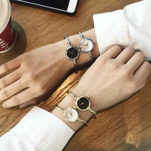 Women Golden Watch Wire Bracelet Charm Quartz Wristwatch Round Bracelet Wrist Watch Korean Version of Simple Fashion Quartz WristWatch Quartz Watch Ladies Retro Ladies Quartz WristWatch Quartz Women Wristwatch Stainless Steel Clock