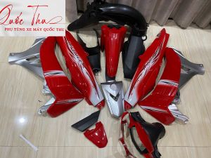 [ Mới ] Bộ nhựa sirius ăng cơ màu đỏ tươi phối bạc dán sẵn tem. hàng 1/3.