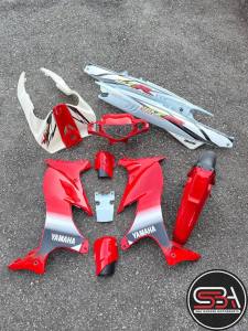 COVERSET ORIGINAL HLY – YAMAHA 125z 125zr MERAH PETIR STICKER SIAP TAMPAL PERCUMA EMBLEM TIMBUL – HONG LEONG YAMAHA