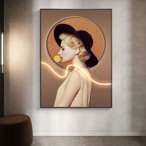 Tranh tráng gương 5D mẫu tranh cô gái tặng đinh móc treo