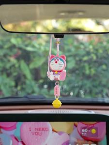 哆啦A梦汽车挂件叮当猫卡通公仔车内后视镜挂饰车载香薰吊坠装饰Doraemon car pendant Dingdang Cat cartoon doll interior rearview mirror pendant car fragrance pendant Decoration