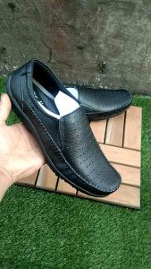 sepatu moccasin sepatu casual pria kulit