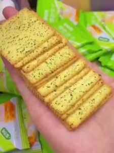 Salty Seaweed Crispy Seaweed Biscuits Snacks 咸味海苔酥脆紫菜饼干零食