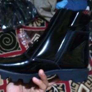 sepatu pdh big size 39-47 kilap tampa semir sole radial