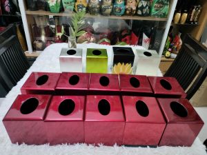 Hộp đựng khăn giấy vuông sơn mài cao cấp Thanh Bình Lê đựng giấy để trong phòng khách hay nhà ăn đẹp mắt và sang trọng