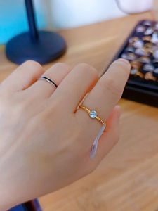 Nhẫn titan xoàn đá cao cấp cho các bạn gái