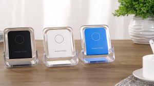 แท่นชาร์จไร้สาย 15W หัวชาร์จเร็ว ขาตั้งศัพท์มือถือ แบบไร้สาย ชาร์จเร็ว