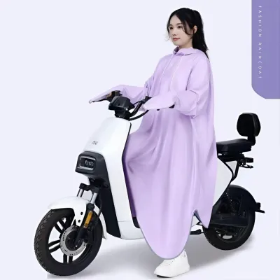 Áo Mưa Trùm Kín Có Kính Chắn Mặt – Chống Ướt Toàn Diện Tiện Lợi Cho Người Đi Xe Máy Màu Thời Trang