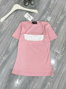 Áo thun nữ PHOM ÔM cổ U nhấn eo ( cổ U 2 màu )