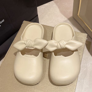 [Free Shipping] Fashionable and stylish closed-toe flat sandals for women perfect for summer casual wear and beach use