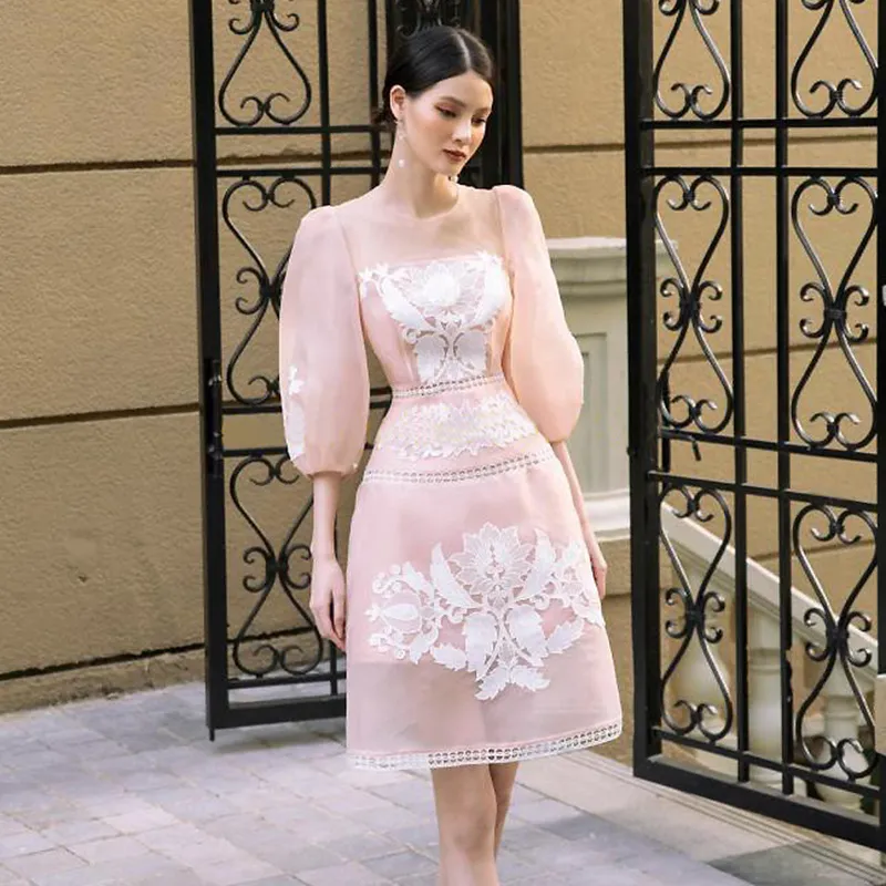 Peach dress outlet for wedding sponsor