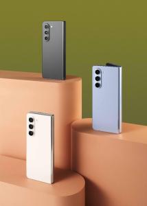 Samsung Galaxy Z Fold5 5G | Slight defects SET | 3 Months SG Local Seller Warranty