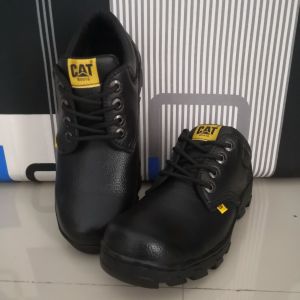 Loafer Safety CAT Suede Hitam Tahan Lama untuk Wanita