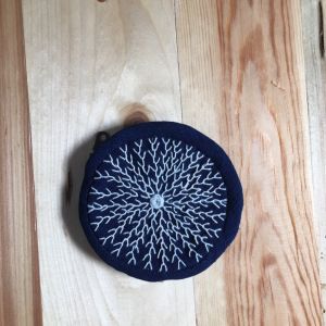 กระเป๋าเหรียญ กระเป๋าใส่เหรียญ กระเป๋าผ้าฝ้าย ด้นมือทั้งสองด้าน หน้า-หลัง งานน่ารักมาก ๆ