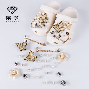 Crocs Charms DIY Shoe Buckle Crystal Diamond Butterfly Pearl Shoe Flower Chains Accessories Clogs Decoration for Crocs