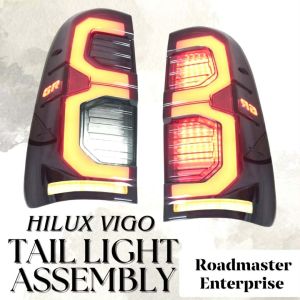 Toyota Hilux 2012 to 2015 1set GR LED Tail Light / Rear bumper taillight Assembly smoke type ( accessories ) YE-157