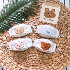 Khẩu trang muslin handmade hình gấu thêu cute chống nắng tái sử dụng nhiều lần an toàn cho bé
