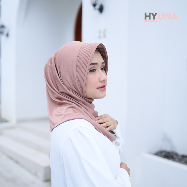 Hyuna%20-%20Hijab%20Instan%20Bergo%20Sport%20Khimar%20Sporty%20Jersey%20Premium%20Size%20S%20Daily%20Yoga%20Zea%20Series%20-%20Image%205